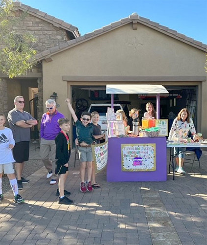 Maya and Jacob's lemonade stand